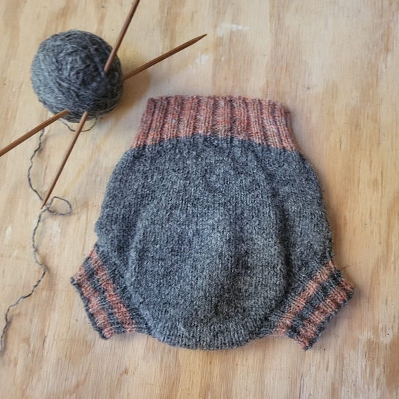 Wool Baby Knitted Bloomers Soaker Diaper Cover size 0-3 - Picture 2 of 6